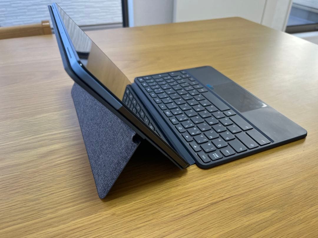 Lenovo Chromebook Duet 本体