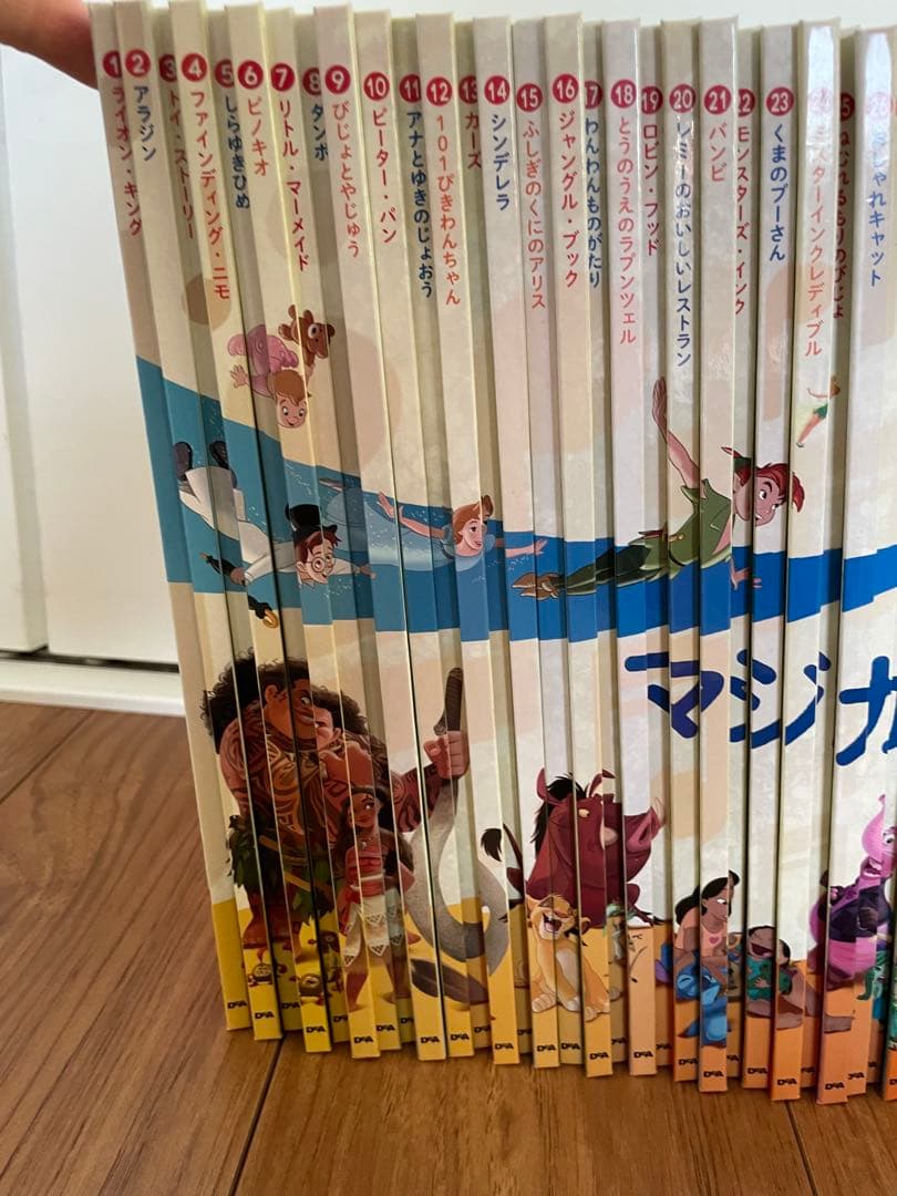 ディズニー　マジカルオーディオえほん　72冊　フィギュア付き　スピーカー