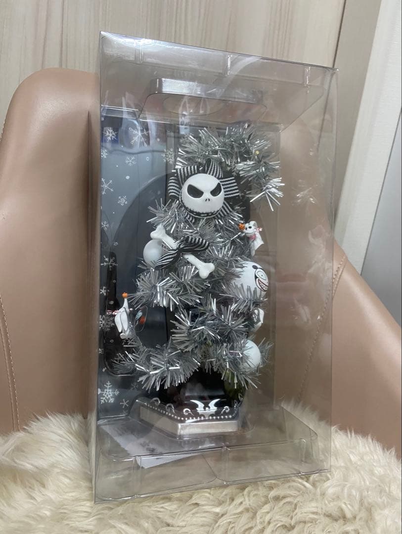 ティム・バートン ナイトメアー・ビフォア・クリスマス ツリー ライトアップ