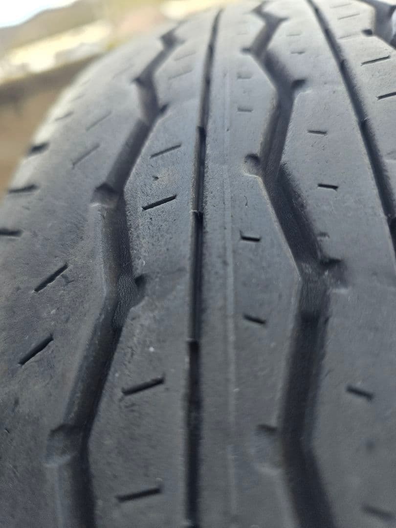 ブリジストンecopia 195/80R15 LT タイヤ 4本セット