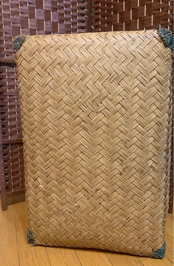 【最終お値下げ】【希少な昭和はじめの】「古い竹編みの収納かご 行李」