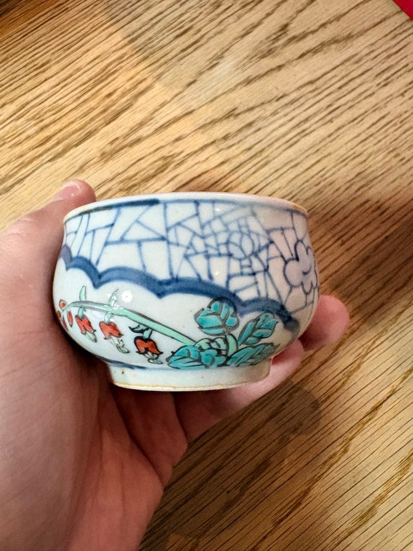 佐藤走波(五代66歳)染錦. 湯飲み三客