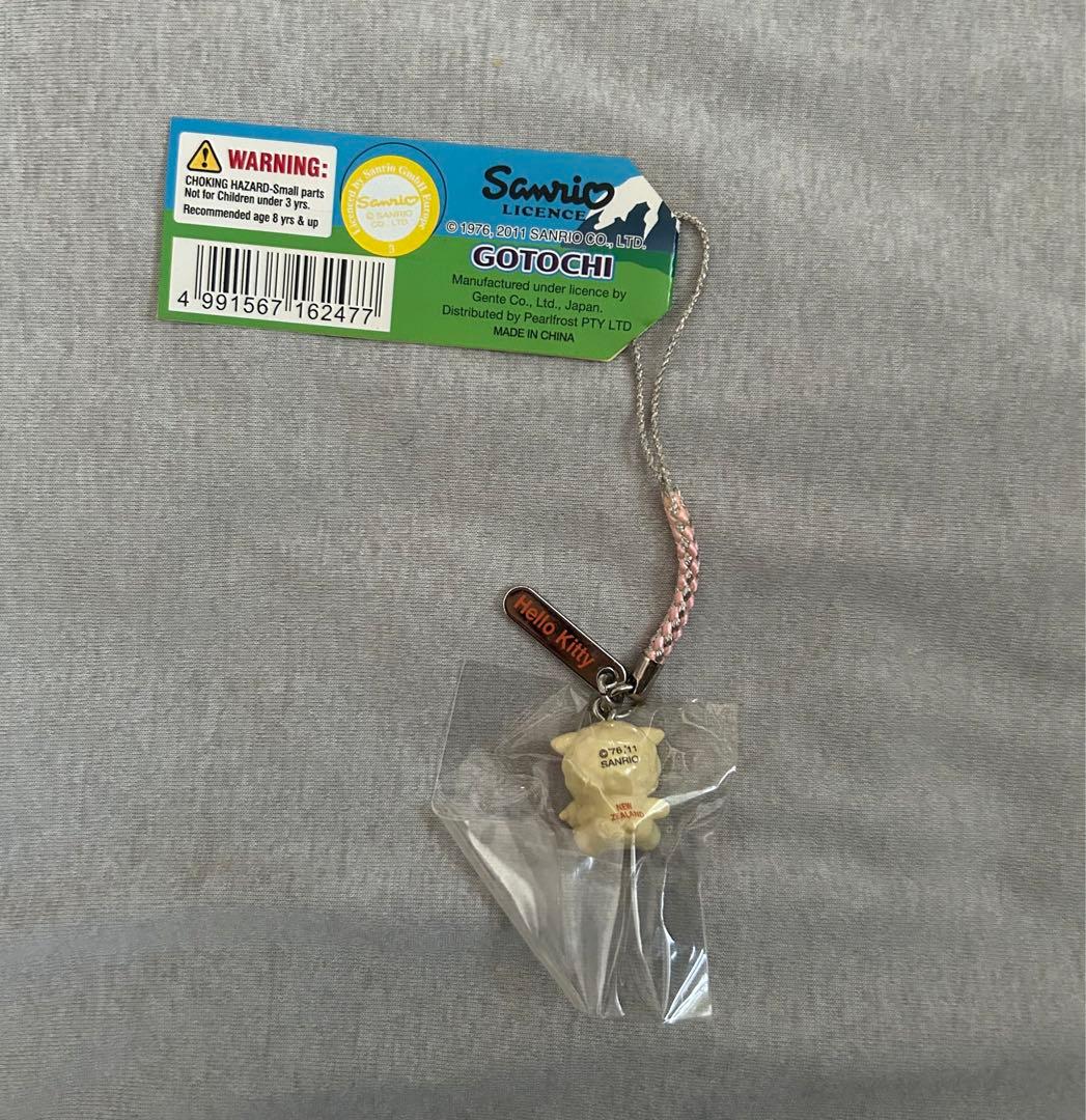 ご当地キティ　ニュージーランド　ストラップ　【レア】