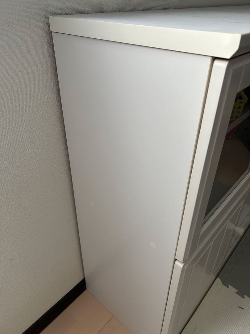 ホワイトキャビネット リビングボード サイドボード ガラス扉付き①