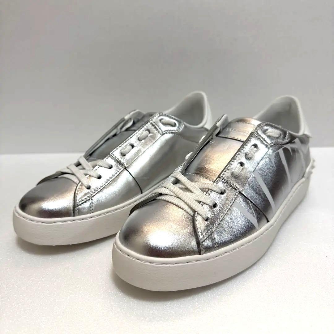【美品】ヴァレンティノ　ロックスタッズ　スニーカー　37