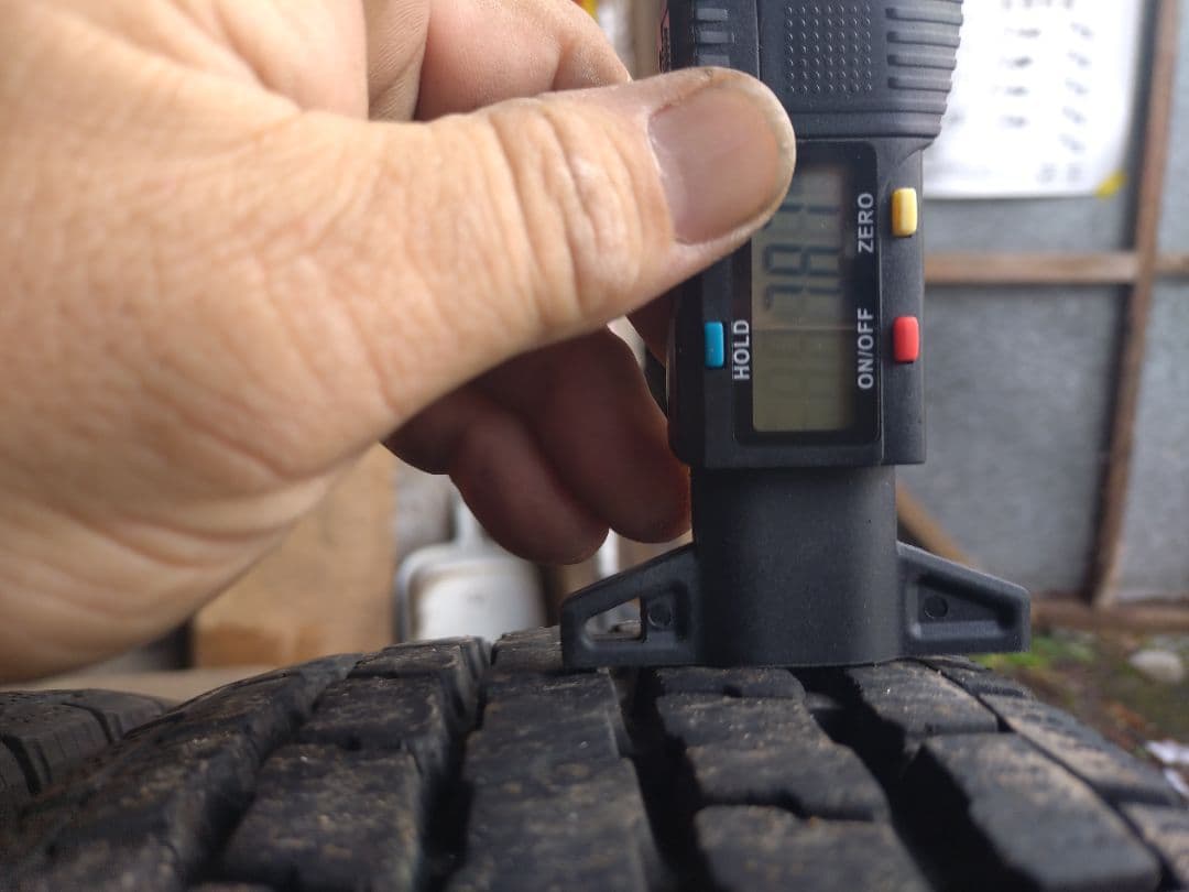 横浜アイスガードiG91　145/80R12 80/78N 中古バリ山4本