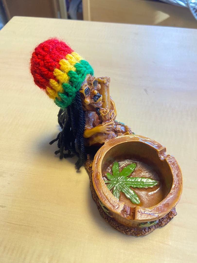 【海外購入品】ボブマーリー　灰皿　マリファナ