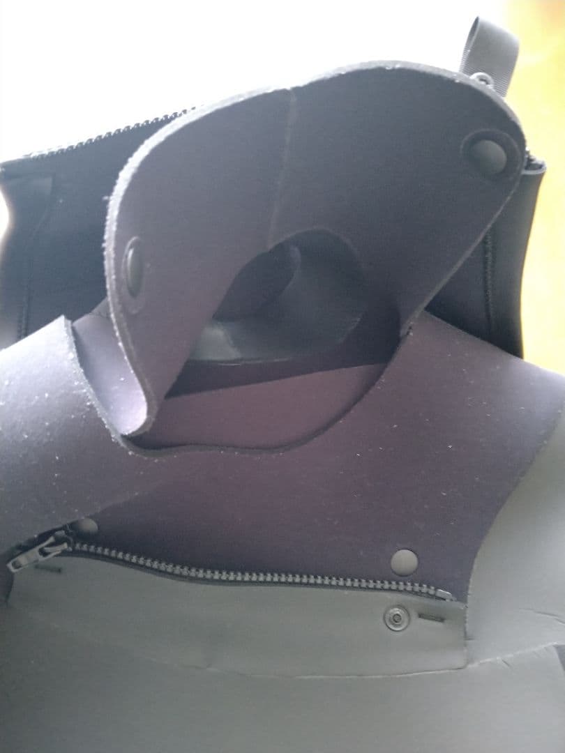 AIRTIGHT　セミドライ　ウェットスーツ　レディース　S 5mm/3mm