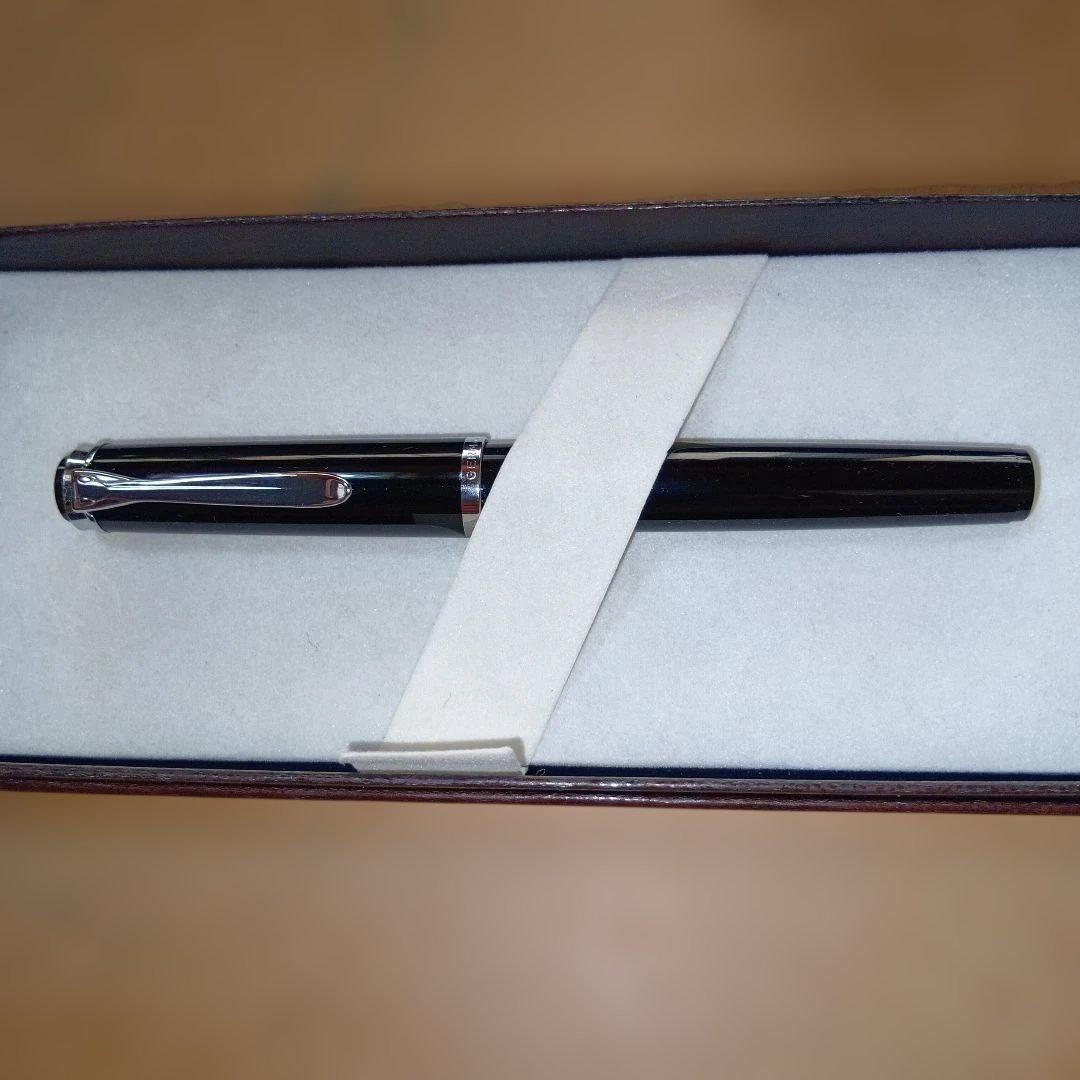 ペリカンP205中字新品インク付き万年筆筆記具