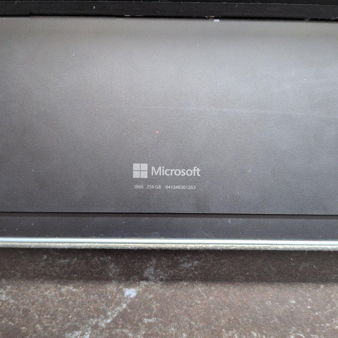【ジャンク】Surface Pro7　+キーボード付き