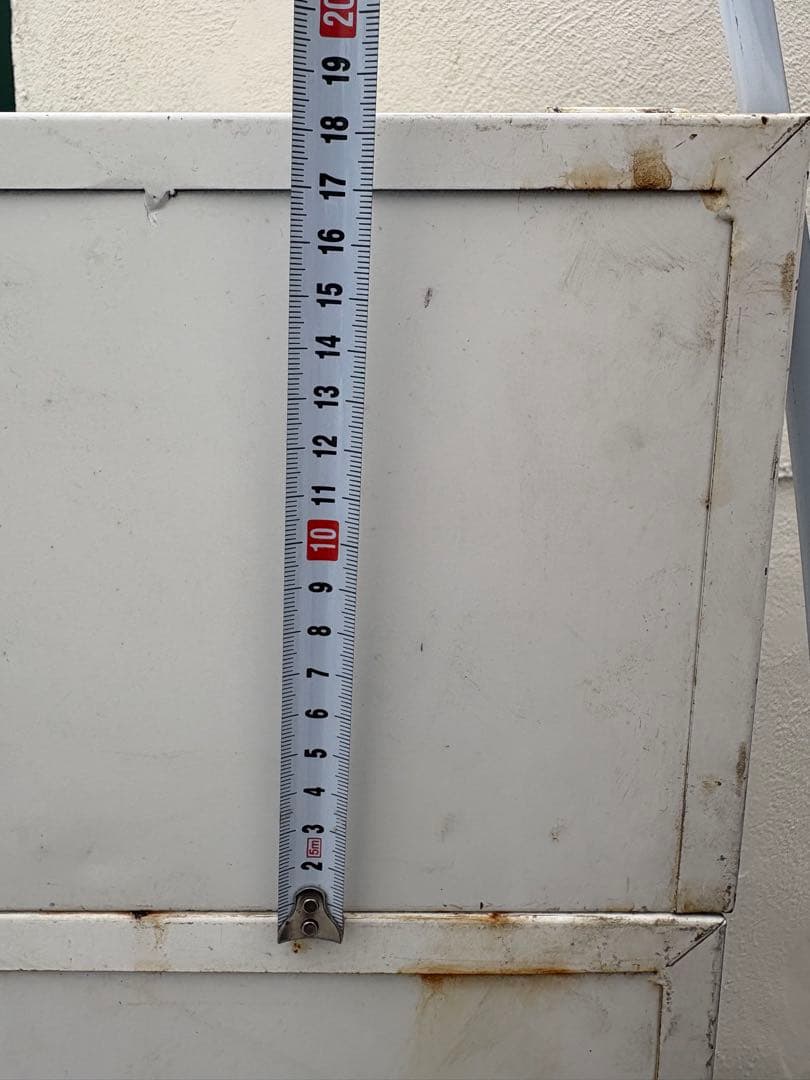 送料込￼ 80年代 ビンテージ　アイアン棚　インダストリアル キャビネット