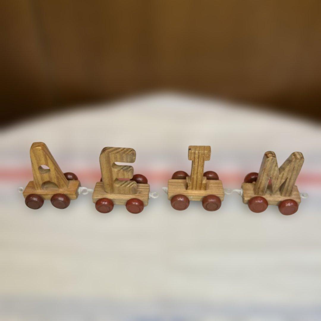 アメリカンカントリー木製トレー赤3枚セット木製の汽車とアルファべットオモチャ付き
