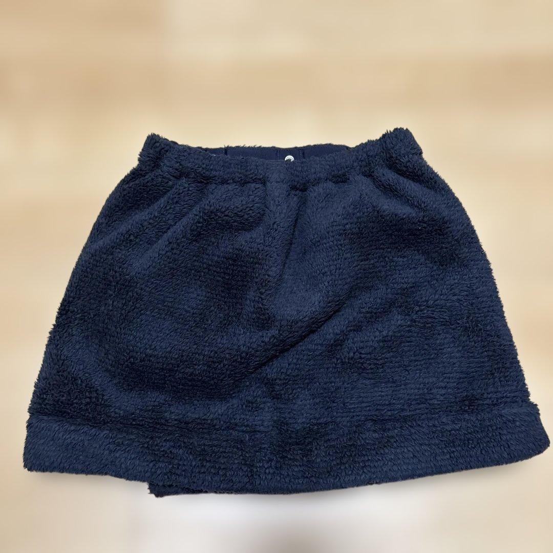 美品‼️バボラ　ネイビー　ファースコート　もこもこ　テニス　ボア素材