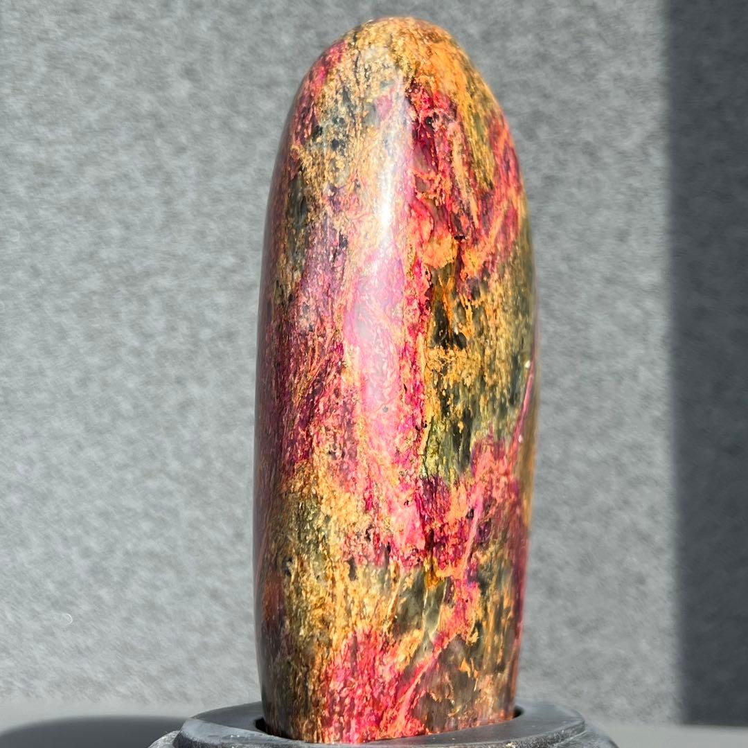 ✳️☆彩り鮮やか☆美しい発色☆七彩石 台湾七彩石 原石 色彩石