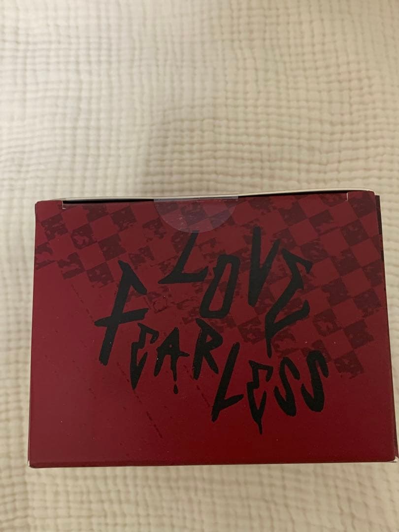 POPMART SKULLPANDA 6KHZ ヨーロッパ限定