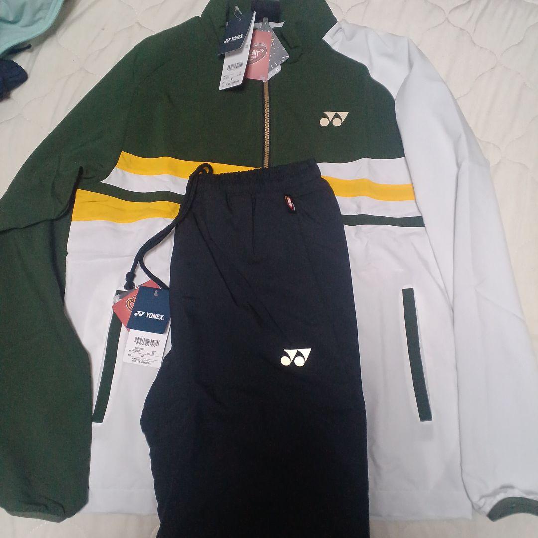 ヨネックス　新品　ウォームアップ上下セット　サイズM