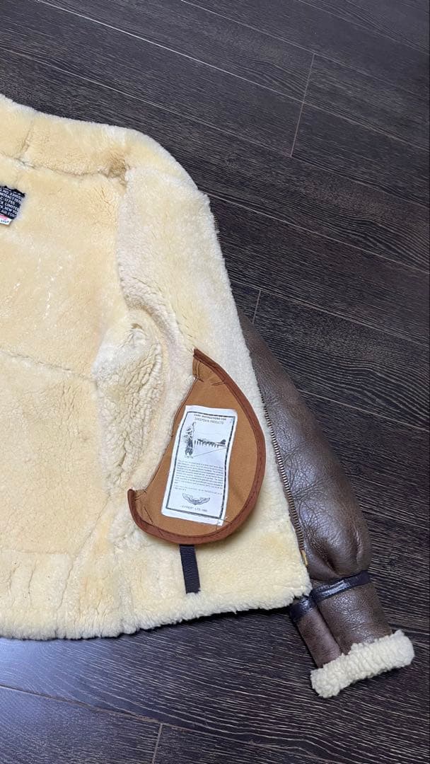 AVIREX B-3 ムートンジャケット フライトジャケット