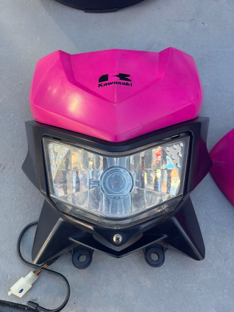 s*1様 Kawasaki KSR110プロ タンク、カウルセット ピンク