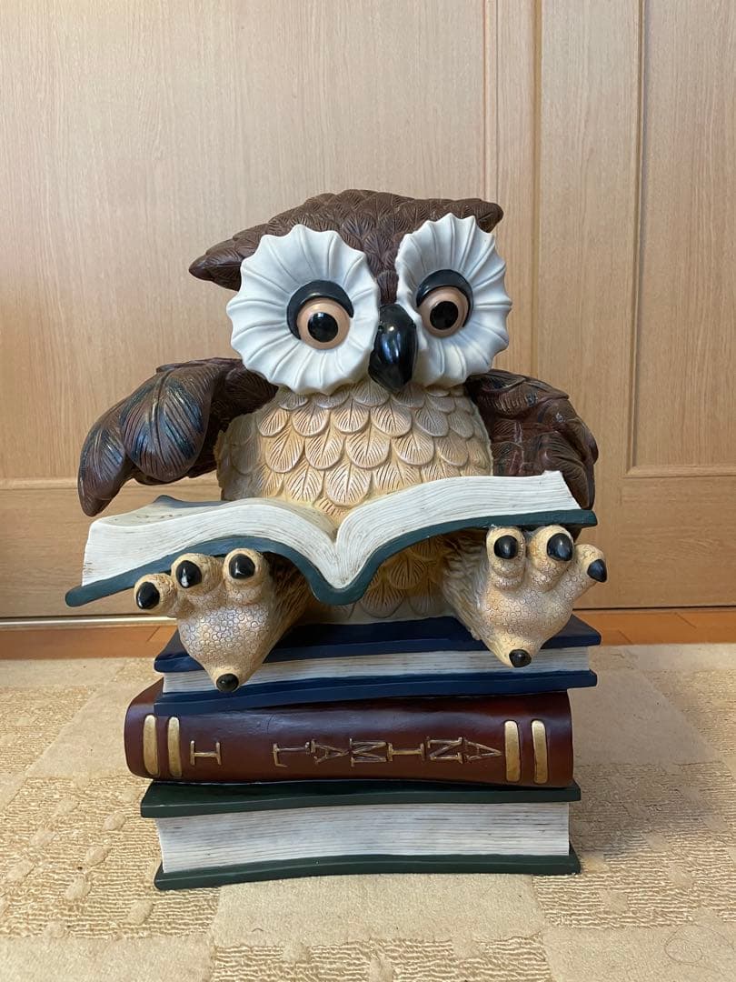bigサイズ フィギュリン 読書フクロウ