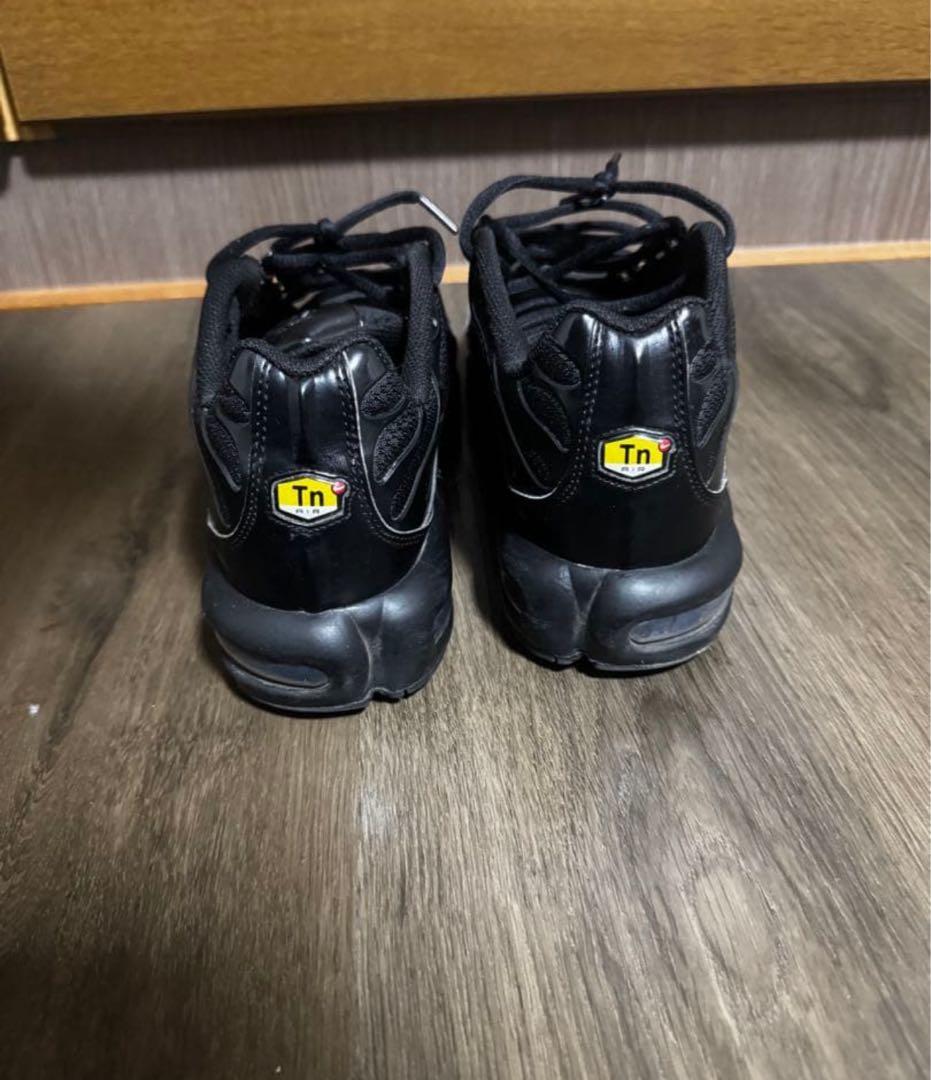 マップラ NIKE ナイキ AIR MAX PLUS 黒 27.5cm