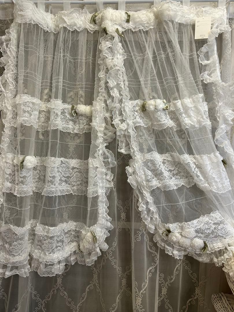 豪華❤️新品未使用ヒスクローネホワイト チュールカフェカーテン フリフリ90×90
