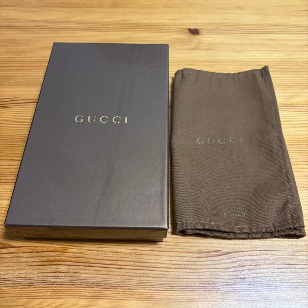 GUCCI 犬型キーホルダー ブルドッグ 箱付き