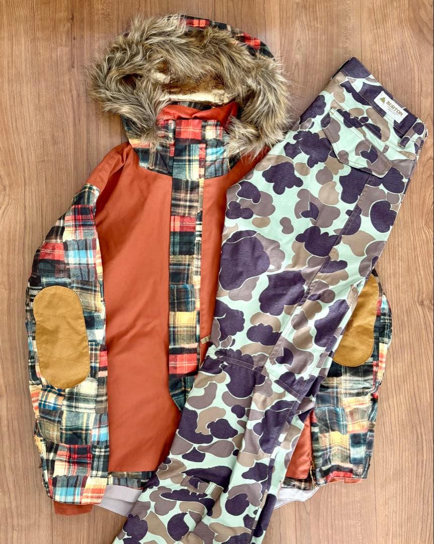 BURTON スノーボードウェア上下セット Sサイズ