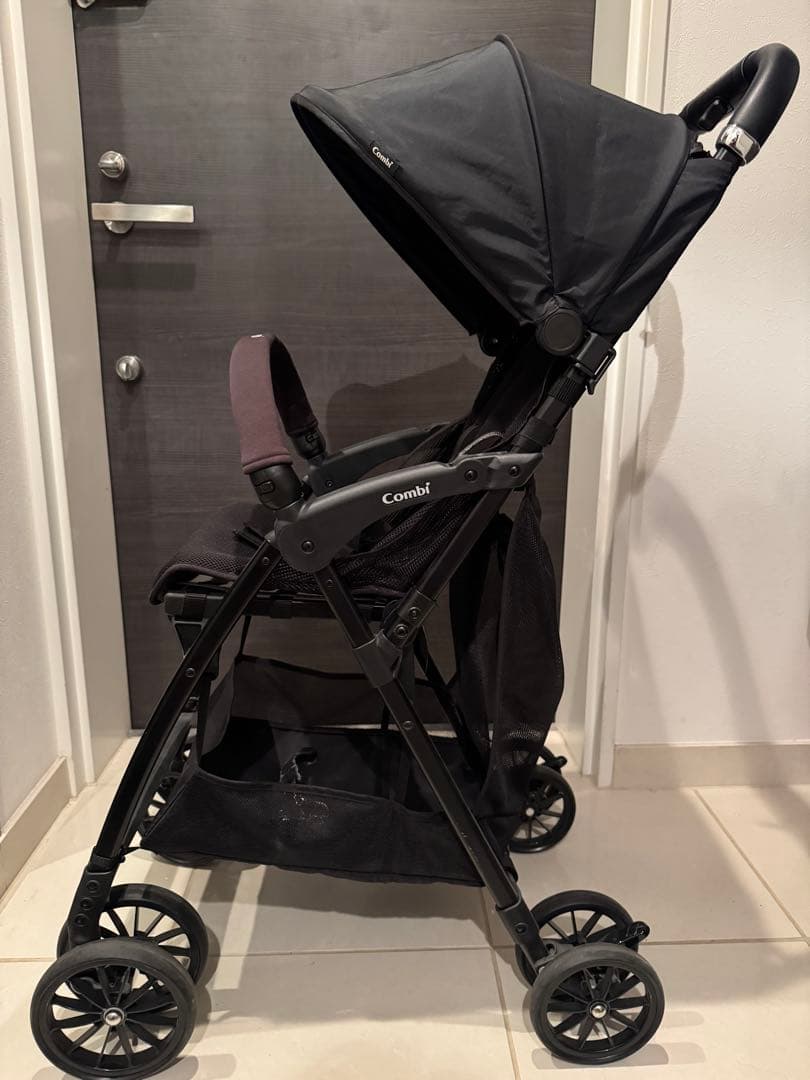【美品】Combi ベビーカー Acbee plus AN ブラック