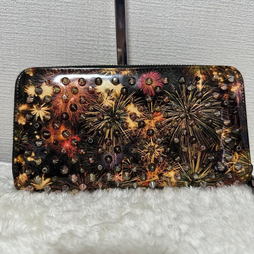 ✨極美品✨クリスチャンルブタン長財布 スタッズ スパイク 花火 ブラック メンズ