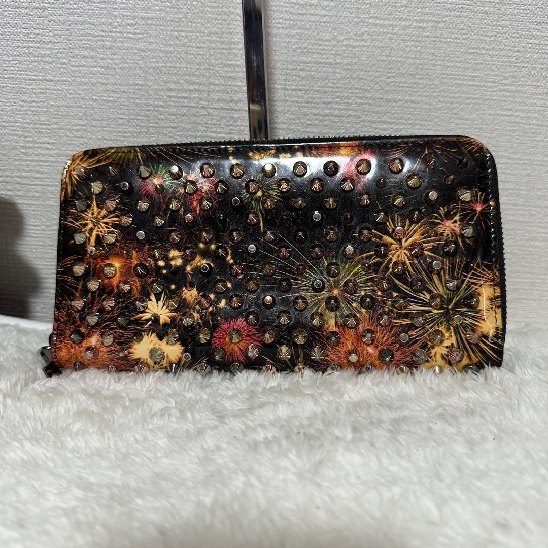 ✨極美品✨クリスチャンルブタン長財布 スタッズ スパイク 花火 ブラック メンズ