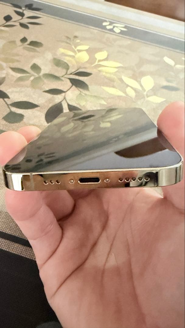 【超美品】iPhone 12 pro ゴールド 256GB 箱付き