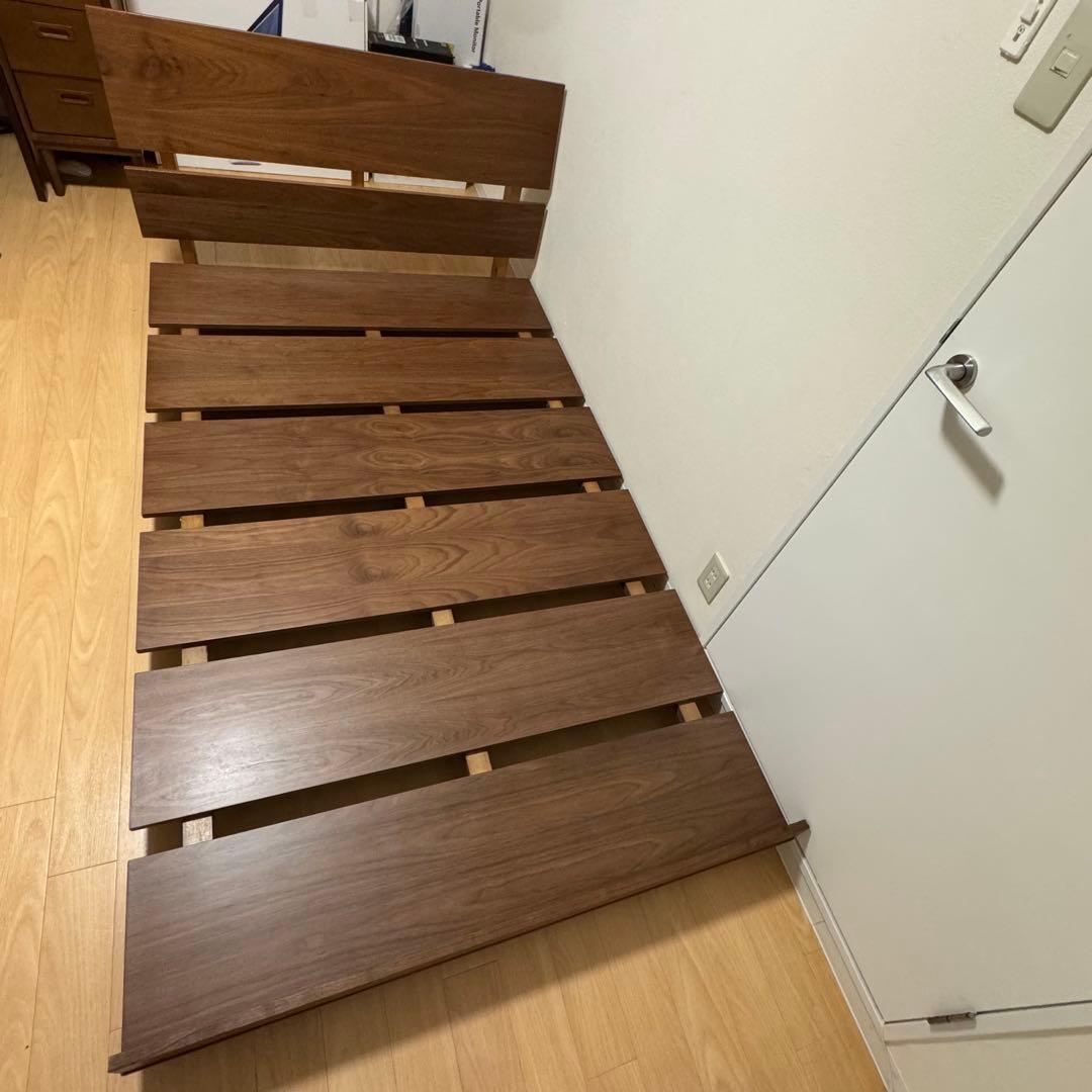 【ニトリ】ベッドフレーム　セミダブル