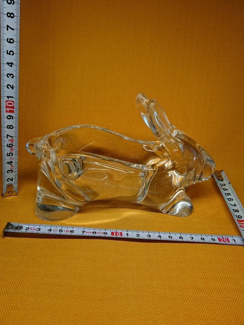 【美品】小物入れ　クリスタルガラス　兎　置物　インテリア　工芸品　A1555