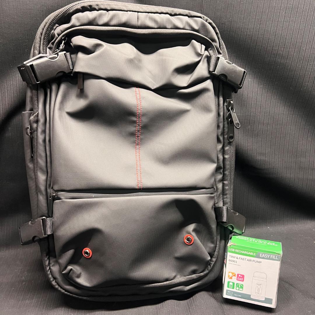 〇Of55 未使用 真空圧縮 バックパック トラベルバッグ