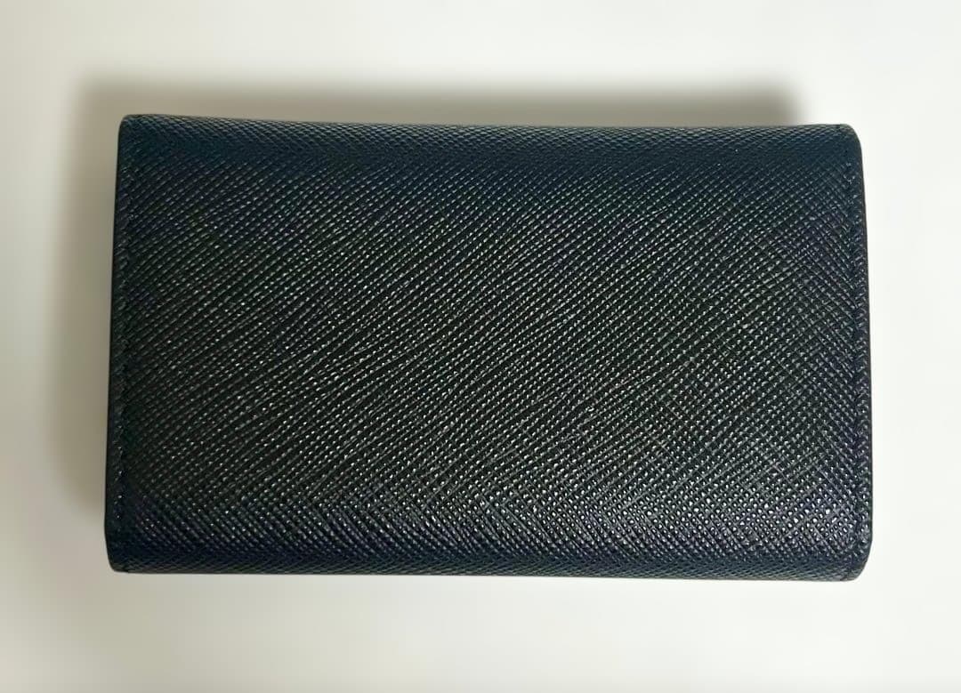 【黒ピクミン】PRADA サフィアーノレザー ブラックキーケース