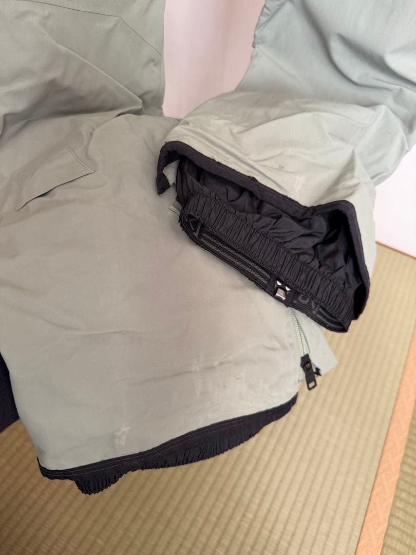 スーさん専用　BURTON [ak] Hedge Green スノボウェア上下