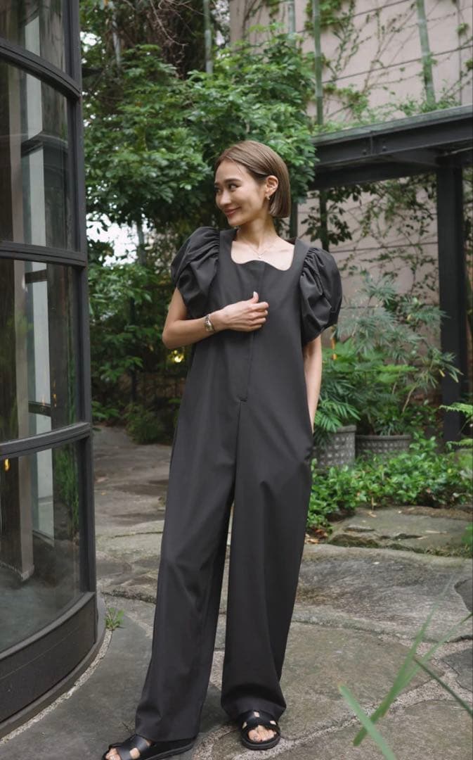 【新品・未使用】ボリュームスリーブロンパース【GRAY】ELLIE Mサイズ