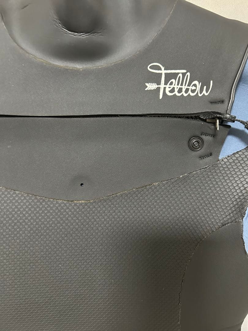 fellow レディース ウェットスーツ Mサイズ セミドライ　ラバー　秋冬用