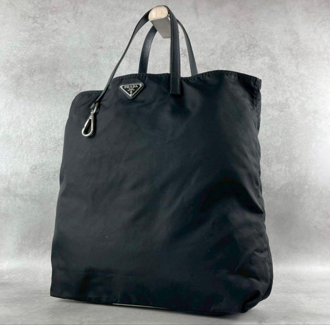 PRADA ブラック トートバッグ　A4可