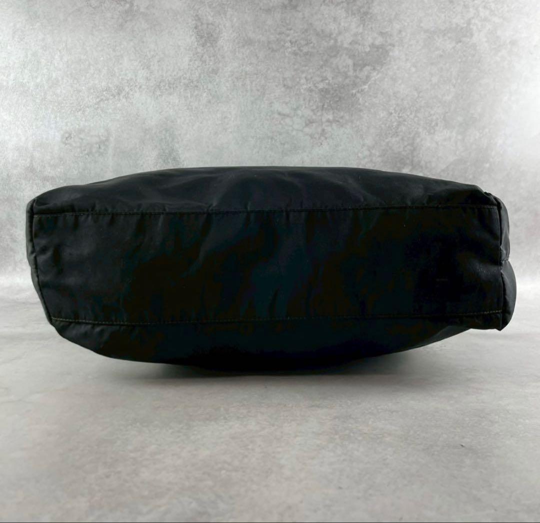 PRADA ブラック トートバッグ　A4可