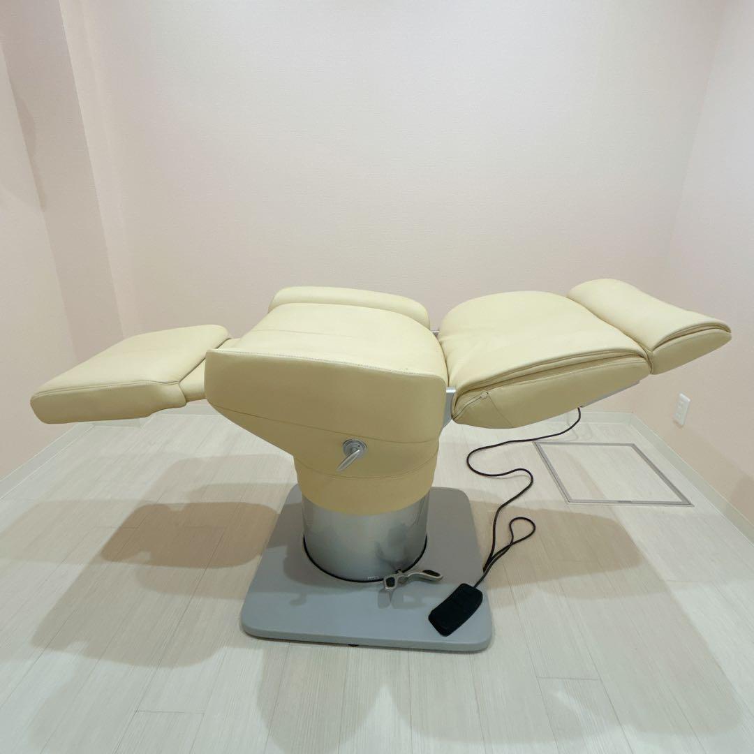 美品✨Reserve RS-002A マルチチェア 理美容室 エステネイルサロン