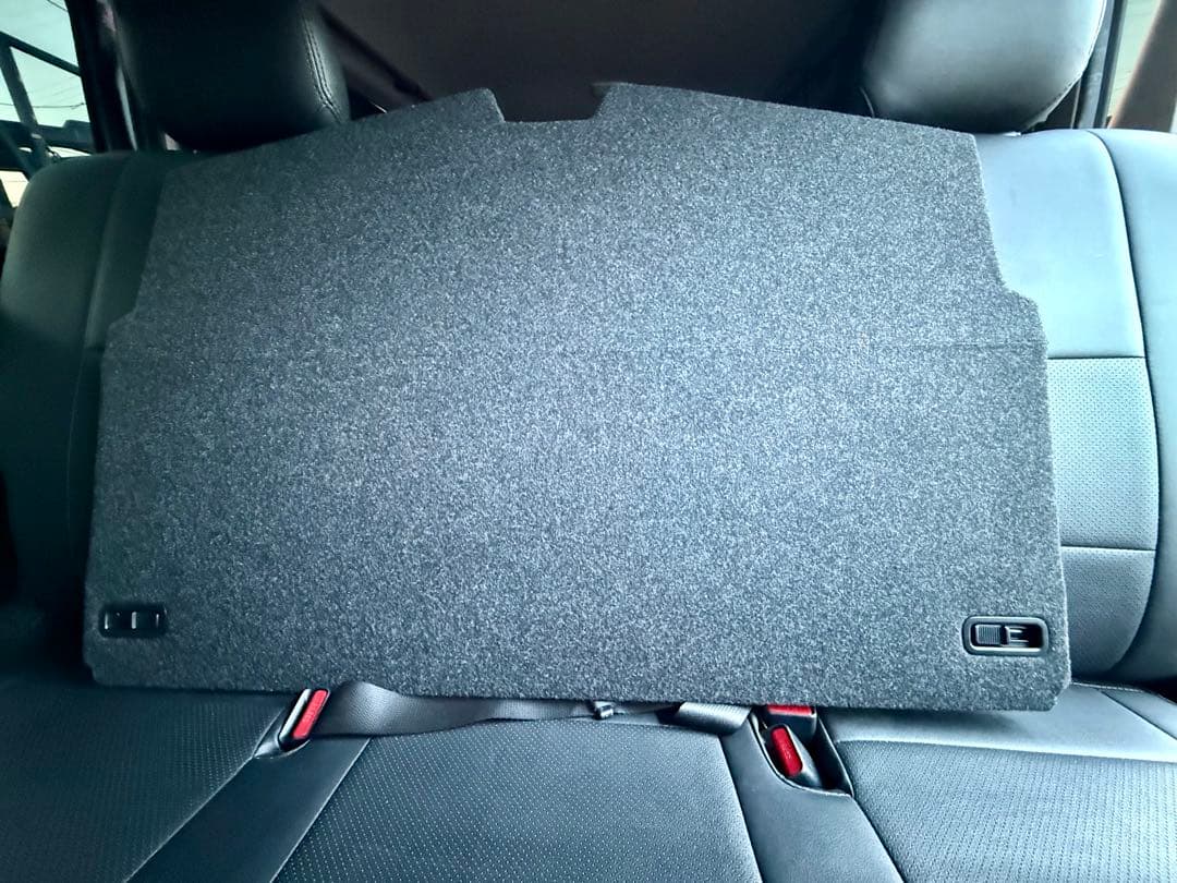 日産　純正　ノートe12 マルチラゲッジボード