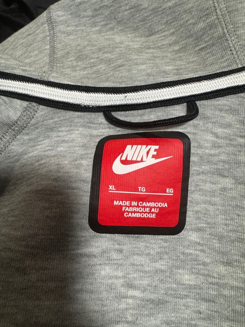 大人気NikeテックフリースXLサイズ即購入⭕️最終値下げ❗️