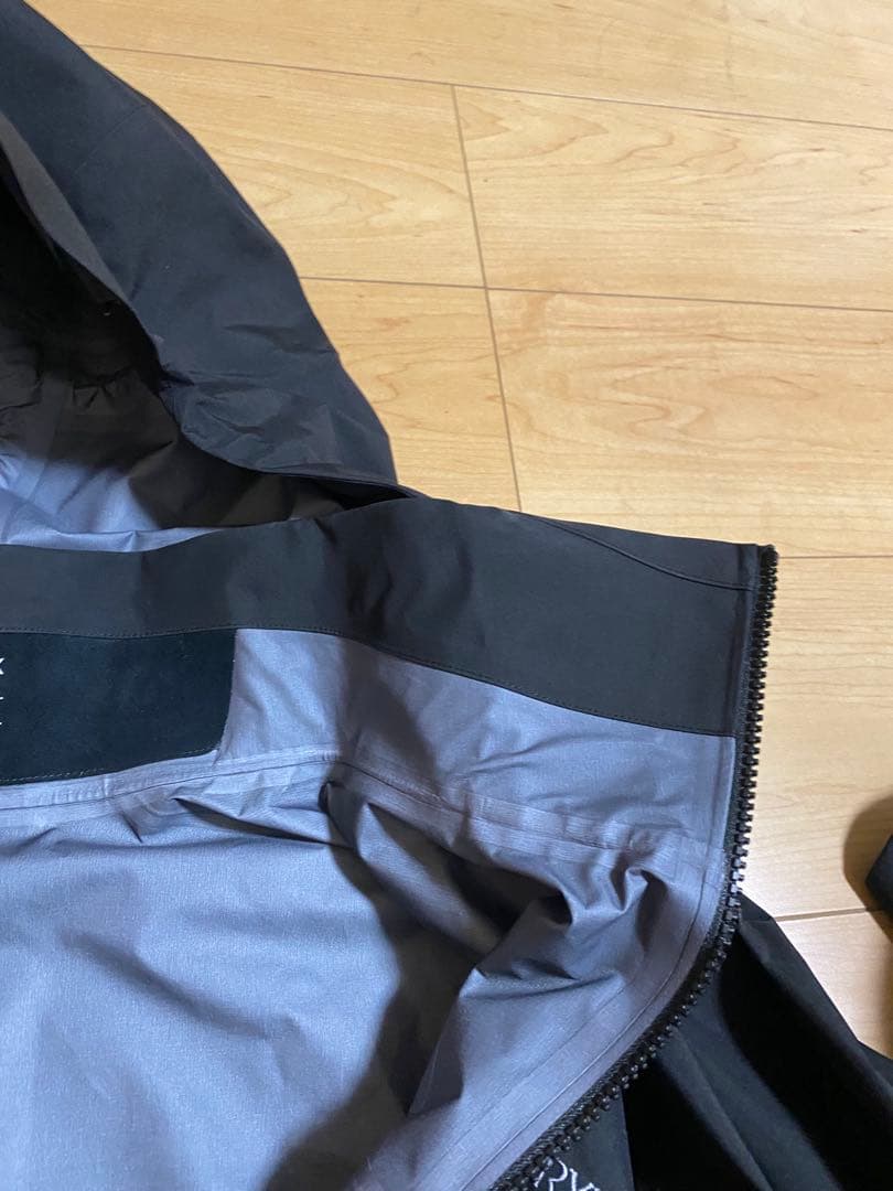 ARC'TERYX ベータAR マウンテンパーカー Mサイズ　BIRDAIDあり