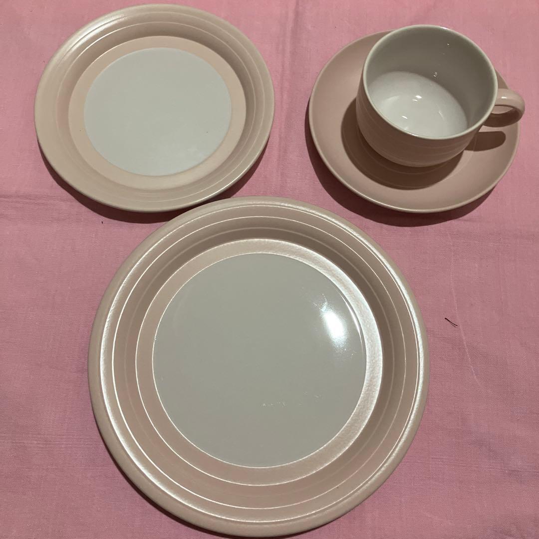 ホーンジーイギリス製 カップソーサー18cmケーキプレート22cmプレートセット