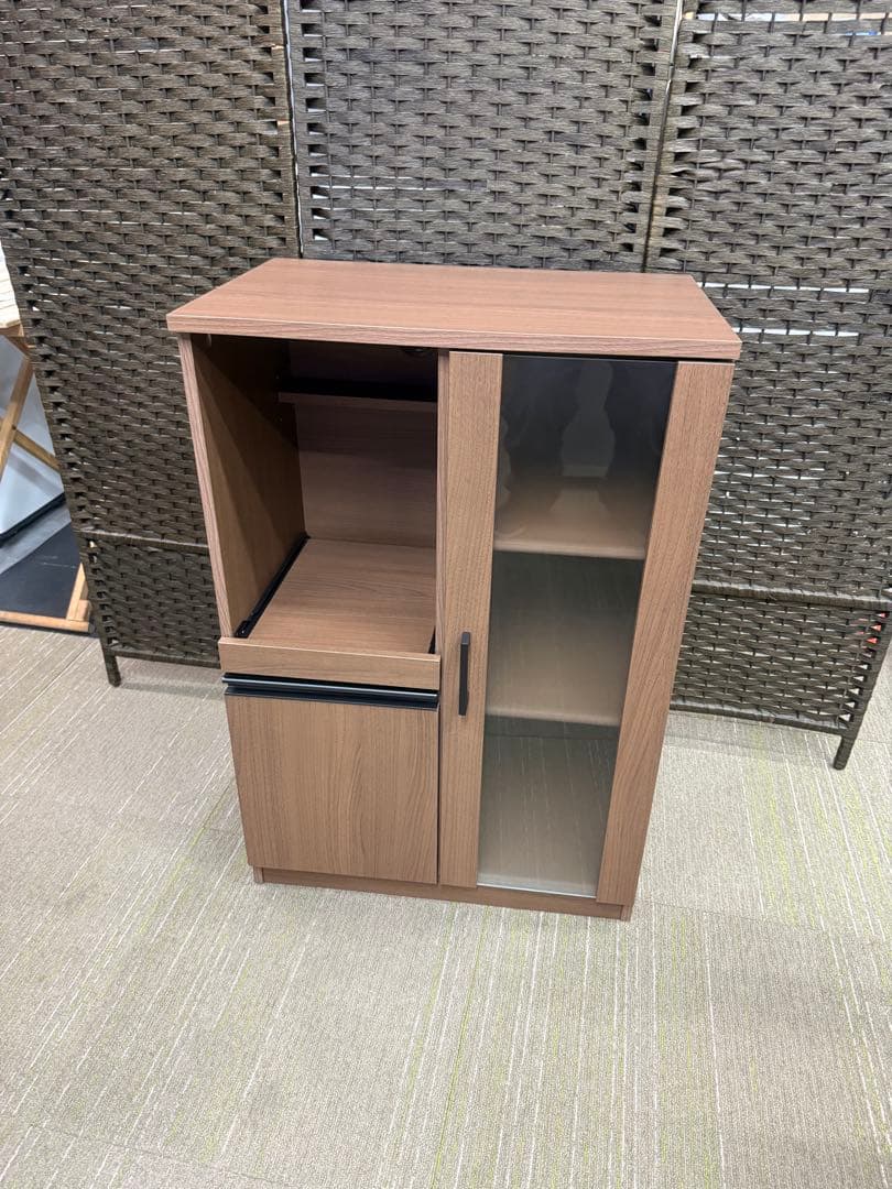 【洗浄消毒作業済】【美品】ニトリ　レンジ台(フォルムN RE9060G MBR）