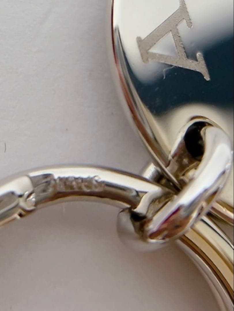 Cartier キーホルダー　キーリング　未使用品　箱付き　男女兼用