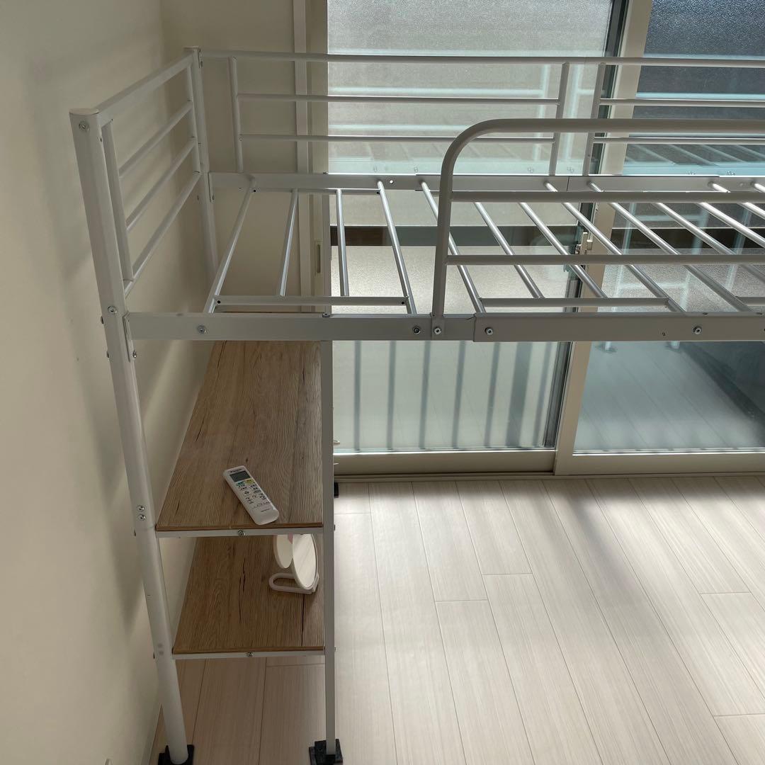 ホワイト ロフトベッド 棚付き シングルサイズ