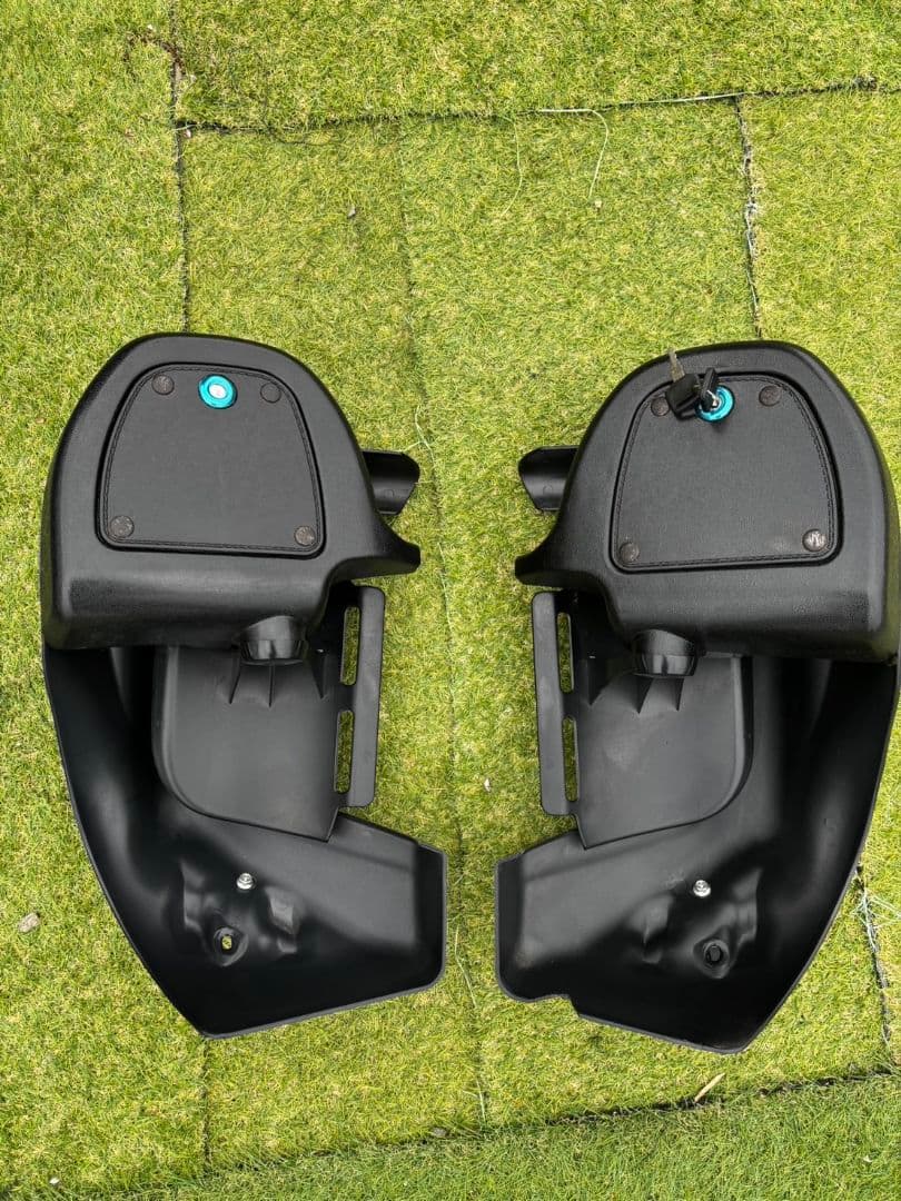 ハーレーダビッドソン　ロードキングポリス　ロアーフェアリング