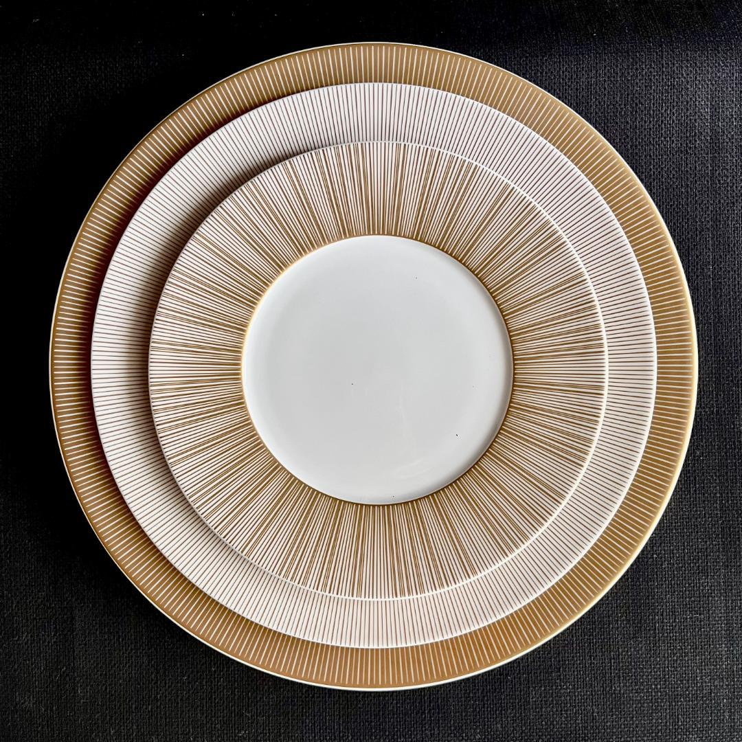 ★新品未使用　超美品★フランス　BERNARDAUDゴールドプレート　デザート皿